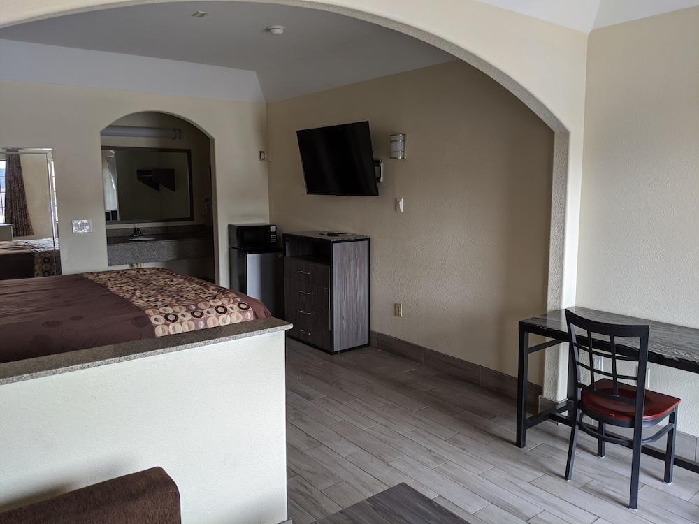 Regency Inn And Suites Galena Park Houston Exterior photo