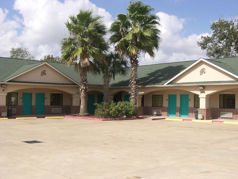 Regency Inn And Suites Galena Park Houston Exterior photo